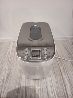 Domáca pekáreň SBB 850 E1 silvercrest