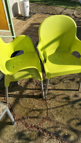 PLAST.stoličky+detská stolička