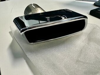 Chromová koncovka BMW MPerformance BMW F10 F10LCI