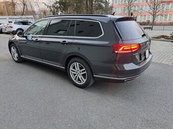 Wolkswagen Passat 4×4,140 kw