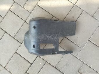Kryt motora Suzuki - 1