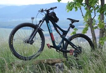 Santa Cruz 5010 C celo-karbónový 2018