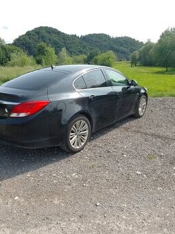 Insignia - 1