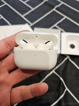 Airpods Pro na diely ( slabe baterky ) 50e