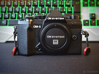 OM System OM-5 + Om System 20mm 1.4