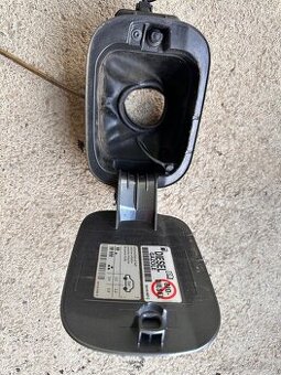 kryt palivovej nadrze golf 5 1.9 tdi combi 2009 volkswagen