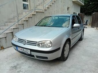 Volkswagen Golf 1.4 16V