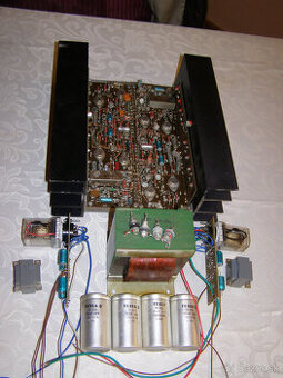 TESLA výkonový zosilňovač-skladačka, ventilátory,zdroje