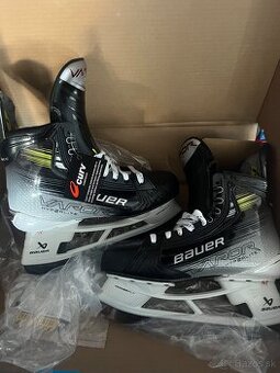 korcule Bauer Hyperlite2