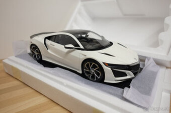 Acura NSX 130R White/Carbon Package TSM 1:12