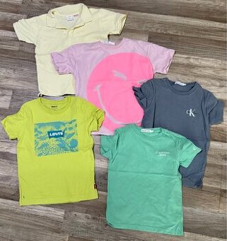 4 ks tričká + 1 gratis