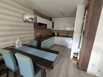 Prenájom pekného 3 izbového bytu s garážou v Bratislave