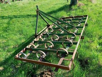 Kultivátor s valcom