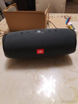 JBL Charge Essentiale 2