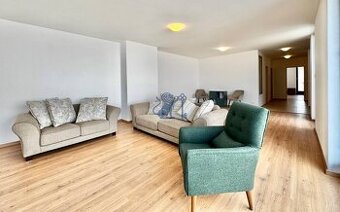 Na predaj veľký 2- izb. byt na začiatku Koliby s terasou a w - 1