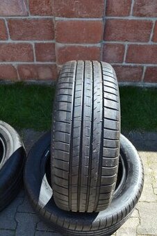 235/55 R18 Bridgestone Turanza T005