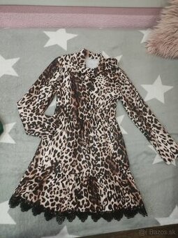 Šaty tigrovane