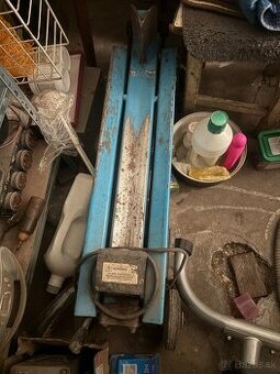 Štiepačka na drevo