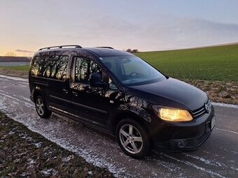 VW CADDY 2.0TDI LONG VERZIA 7 MIESTNE DSG