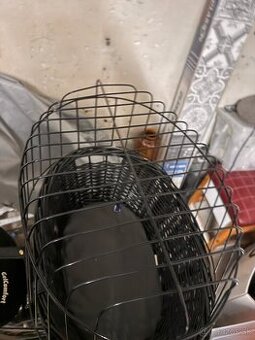 Predám málo použivany box pre psíka na bajk