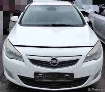 OPEL ASTRA J SPORT TOURER 1.7 CDTI PREVODOVKA 6 RYCH. MANUÁL