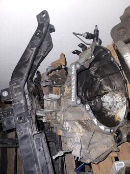 prevodovka mazda 2.2 r2aa