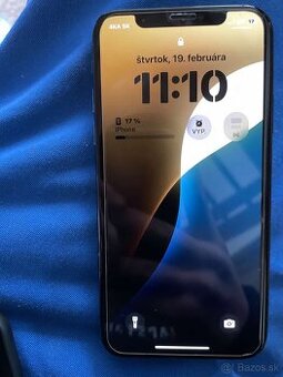 Predám iPhone xs 64gb šedej farby