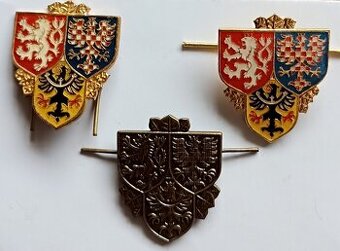 Čapicové odznaky hradnej stráže Českej republiky