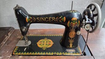 Starižitný šijací stroj SINGER
