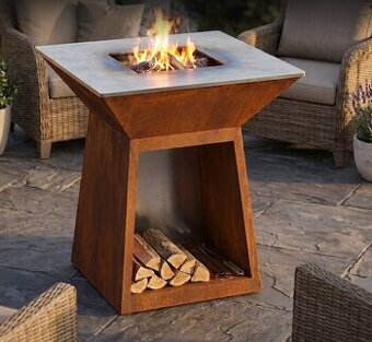 🔥 Štýlový Corten Gril s ohniskom – Dizajnový klenot