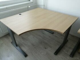 Kancelársky stôl rohový 130cm x 130cm