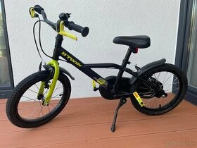 16-palcový bicykel pre deti od 4,5 do 6 rokov 500 dark hero