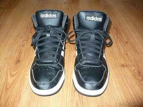 Členkové tenisky Adidas, veľkosť 42
