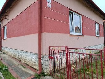 Darujem stavebnú suť po zbúraní staršieho rodinného domu