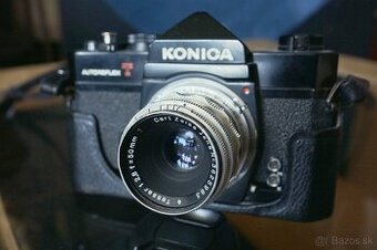 Konica Autoreflex T + Carl Zeiss Tessar 2.8/50
