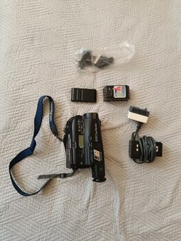 Predám VHS kameru Sony handycam video 8 ccd-tr93 ntsc