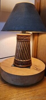 Stolová lampa