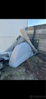 Nízky spoiler Renault Premium