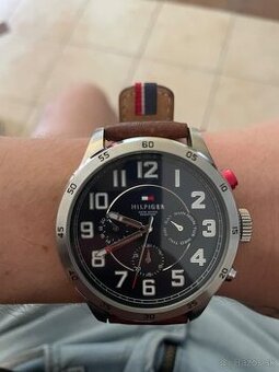 Hodinky Tommy Hilfiger