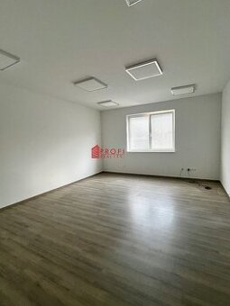 Prenájom kancelárskych priestorov v centre mesta.