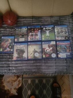 Hry na PS4
