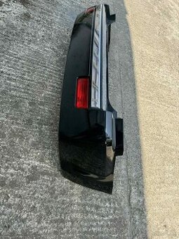 zadny naraznik jeep grand cherokee