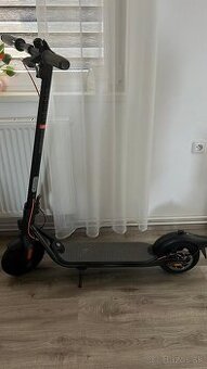 Elektrokolobezka Ninebot