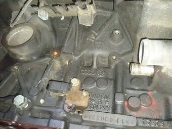 Diely motora VW T4