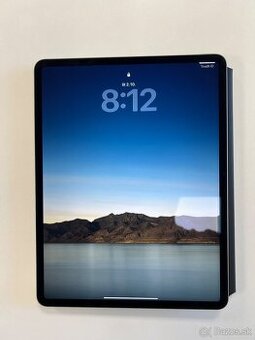 Predám Apple iPad Air 13 M2 128GB Space Grey+Magic Keyboard