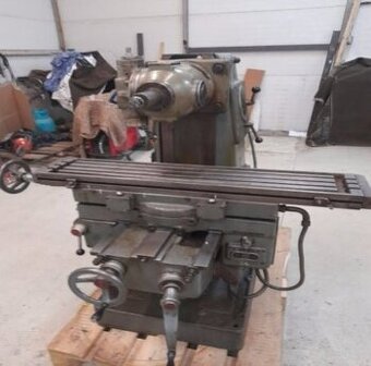 Frézka FA 2U z roku 1954