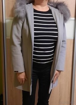 Predám kabát, bundu a kožuch - 1