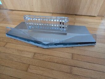 Darujem LG stojan z 55 OLED TV