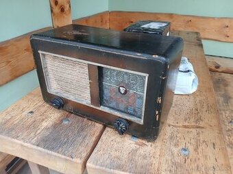 Predám staré rádio