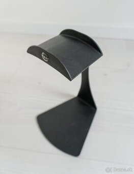 Stojan na slúchadlá K&M